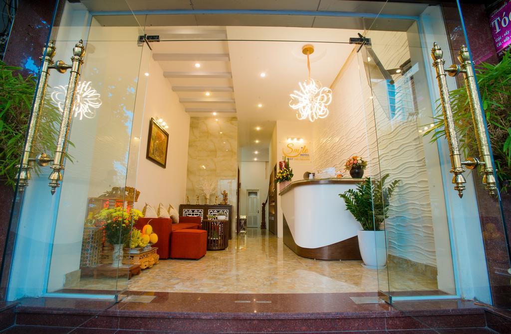 Smile Hotel Hanoi Bagian luar foto