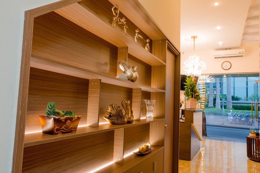 Smile Hotel Hanoi Bagian luar foto