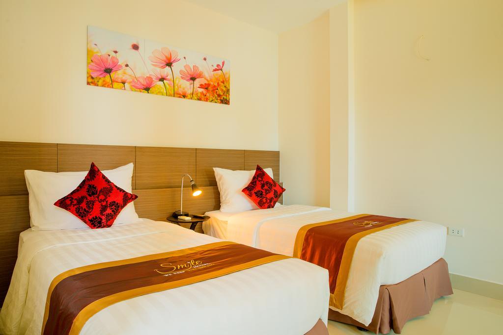 Smile Hotel Hanoi Bagian luar foto
