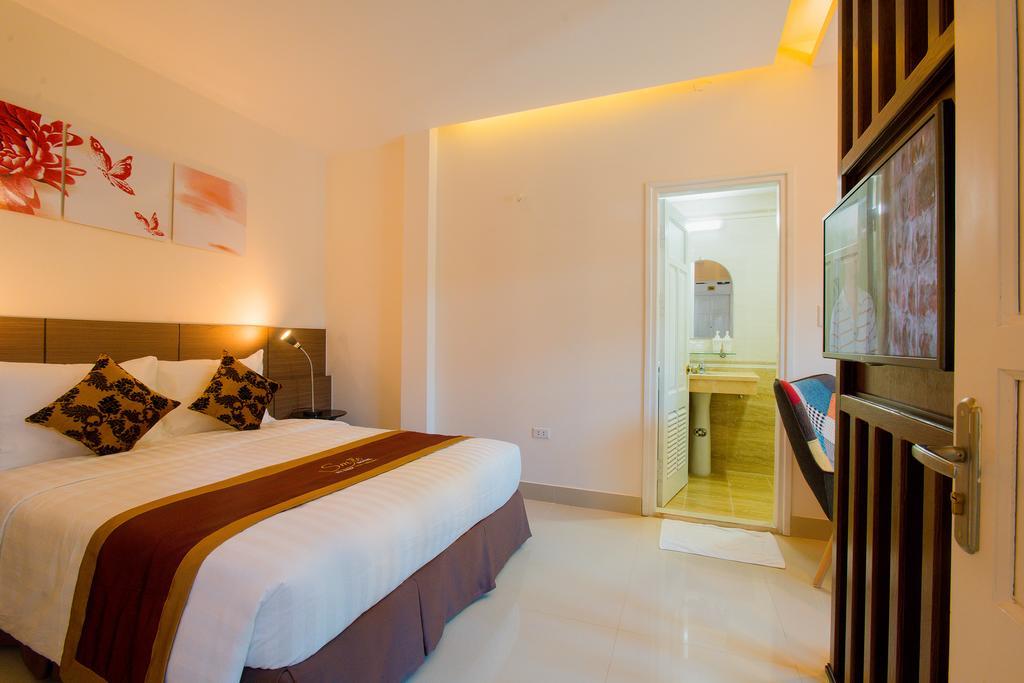 Smile Hotel Hanoi Bagian luar foto